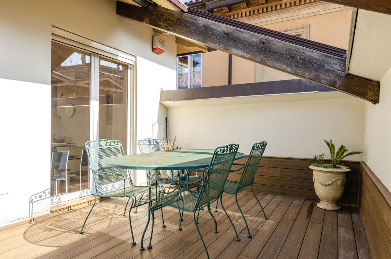 Rizzoli Terrace Apartment Bologna Exterior photo